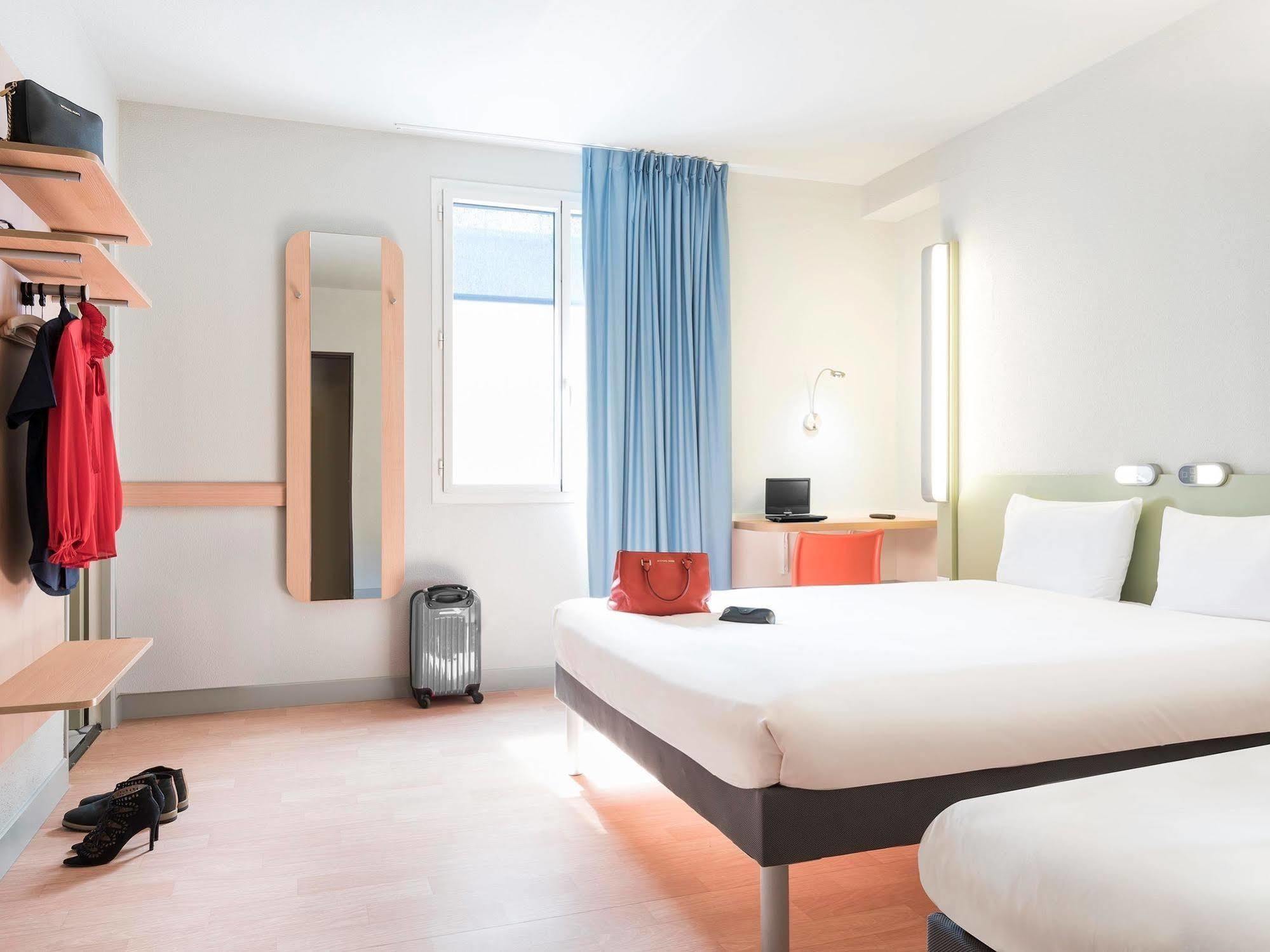 Ibis Budget Bobigny Pantin Exterior foto